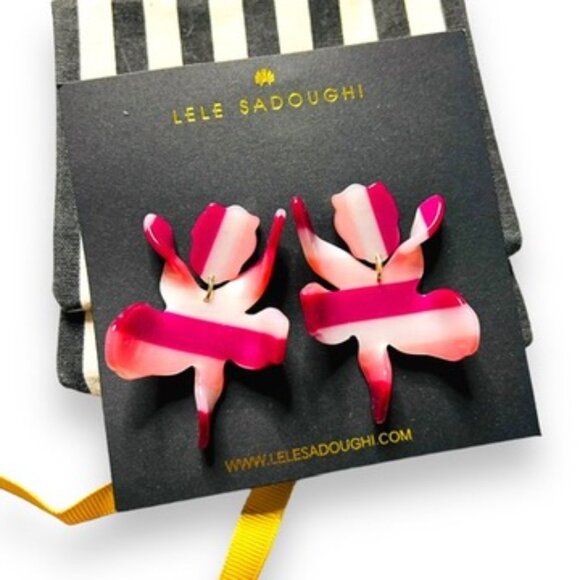 ❌SOLD OUT❌ LELE SADOUGHI $125 Small Paper Lily Earrings In Burgundy Pink Stripe - Picture 3 of 4